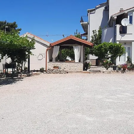Guest house And By The Sea Brodarica, - 21536