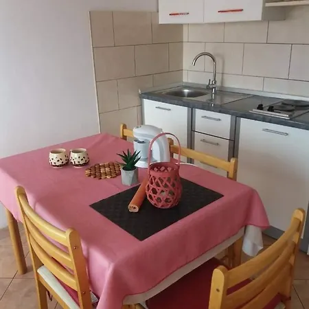 Guest house And By The Sea Brodarica, - 21536 *