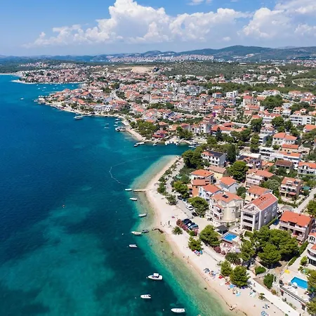 And By The Sea Brodarica, - 21536 *