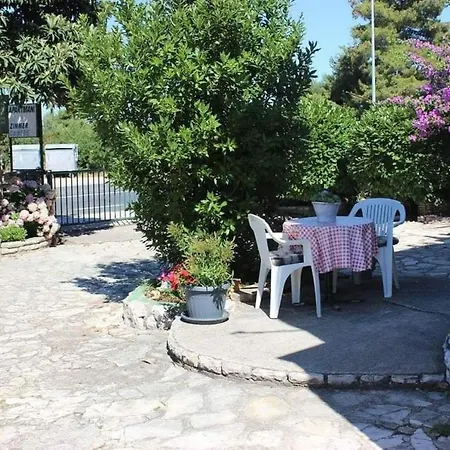 Guest house And By The Sea Brodarica, - 21536 Sibenik